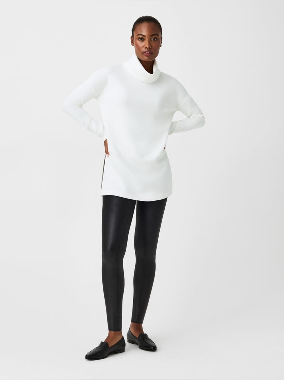 SPANX Shape Faux Leather Leggings in Black - 1X